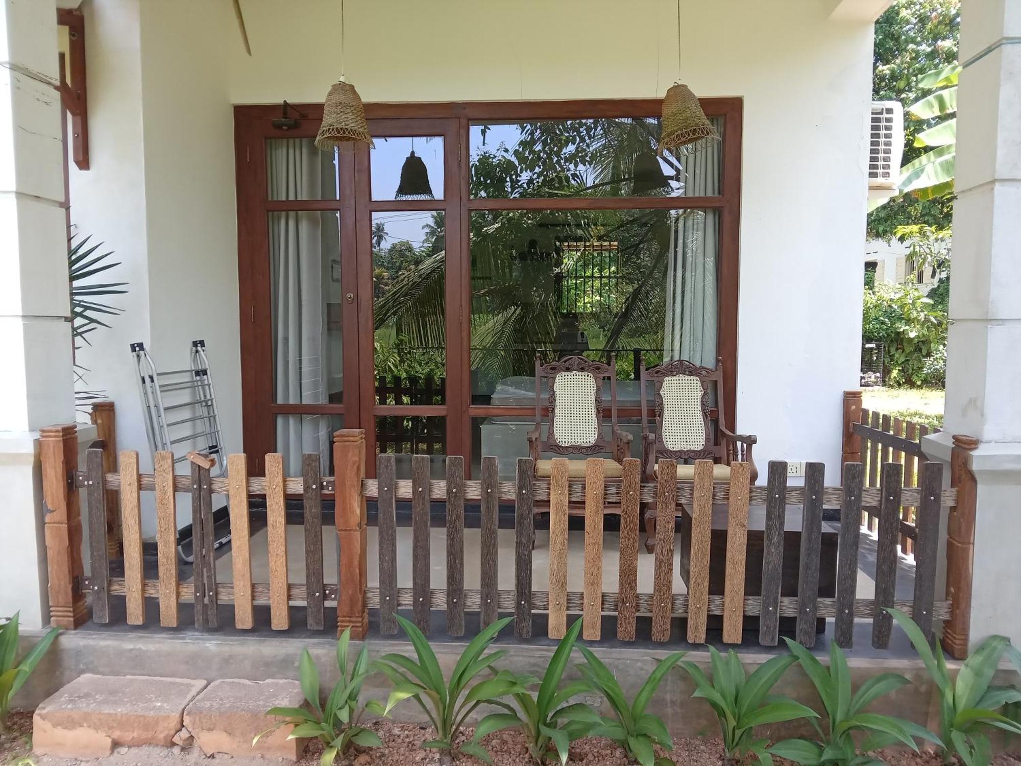 Guruwaththa Eco Lodge Hikkaduwa Zimmer foto
