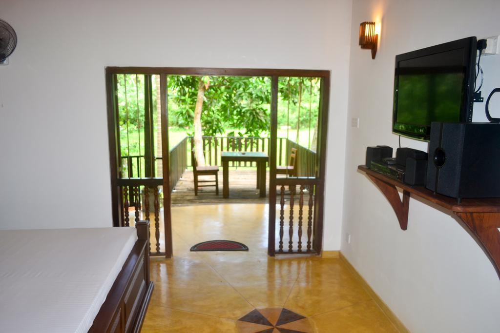 Guruwaththa Eco Lodge Hikkaduwa Exterior foto